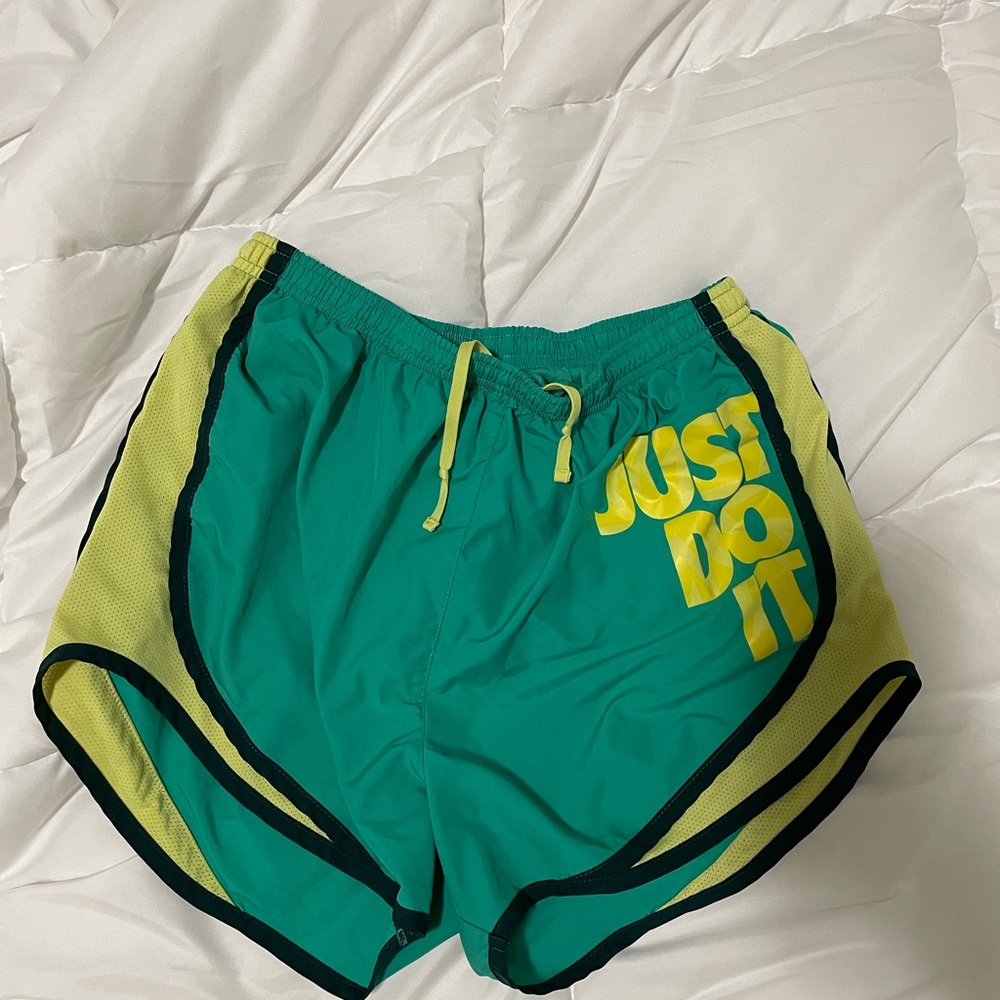 NWOT Nike Teal Women's Dri-FIT Tempo Mid-Rise Brief-Lined Running Shorts